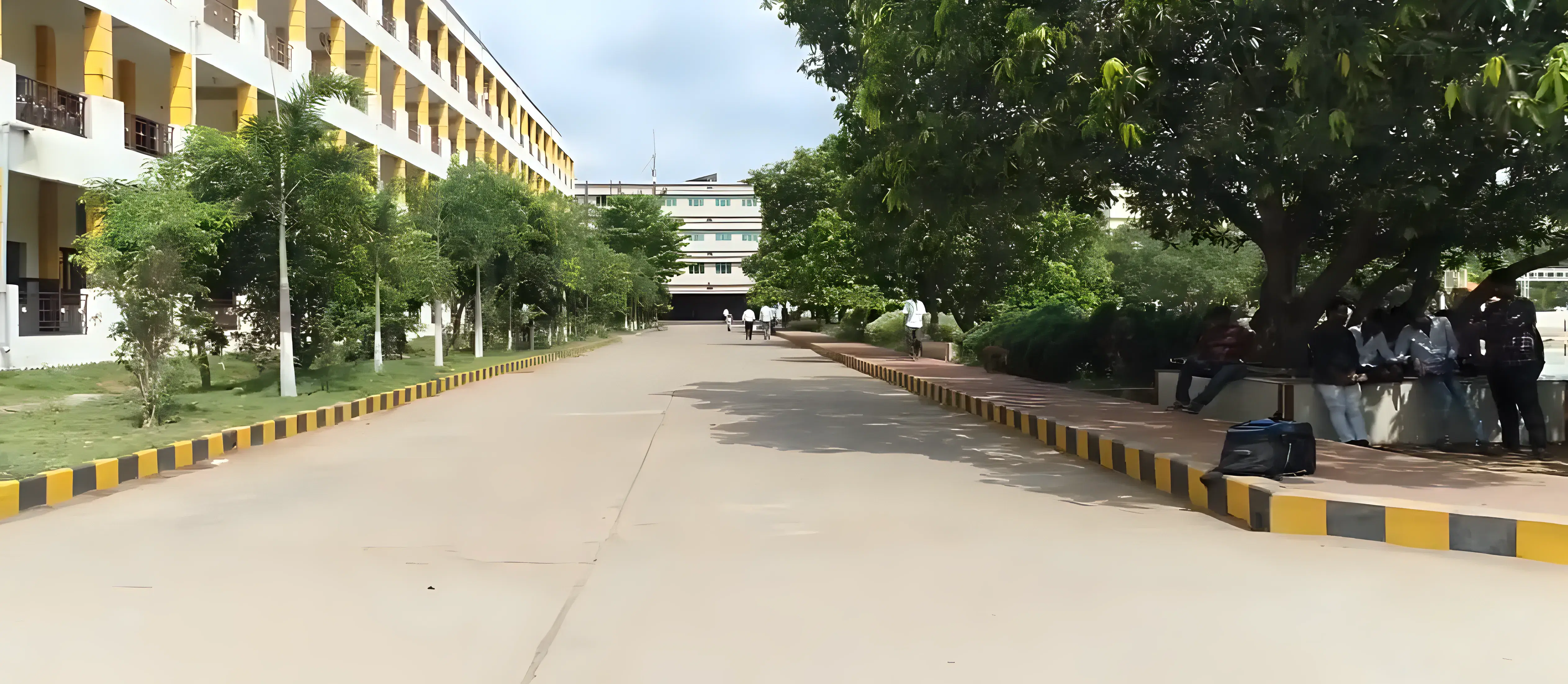 NRI Institute of Technology Krishna campus photo 1